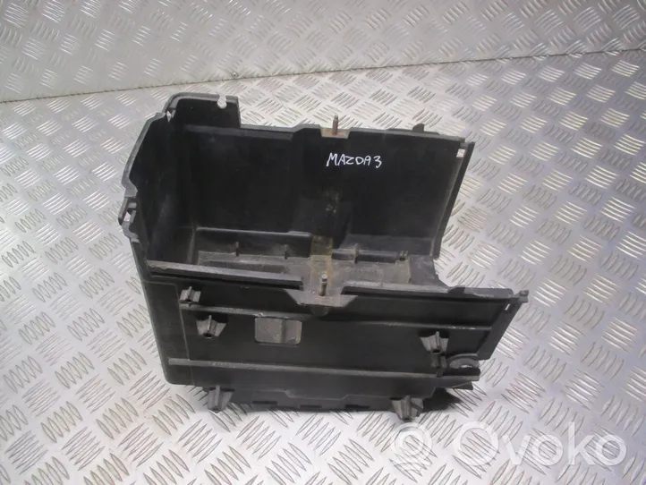 Mazda 3 I Support boîte de batterie 