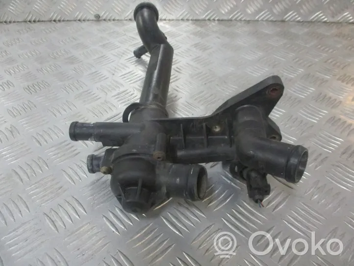 Volkswagen Polo IV 9N3 Alloggiamento termostato 