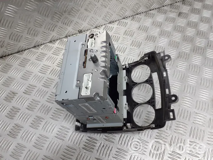 Mazda 5 Radio/CD/DVD/GPS-pääyksikkö CC93669R0