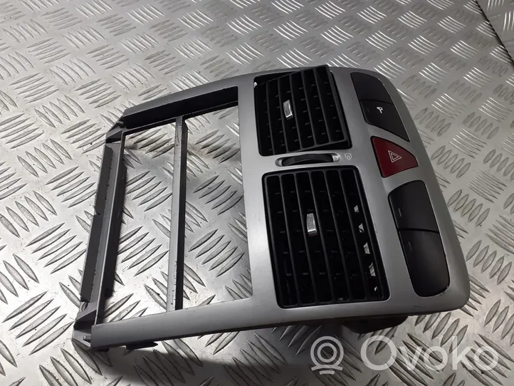 Peugeot 307 Copertura griglia di ventilazione cruscotto BRAK