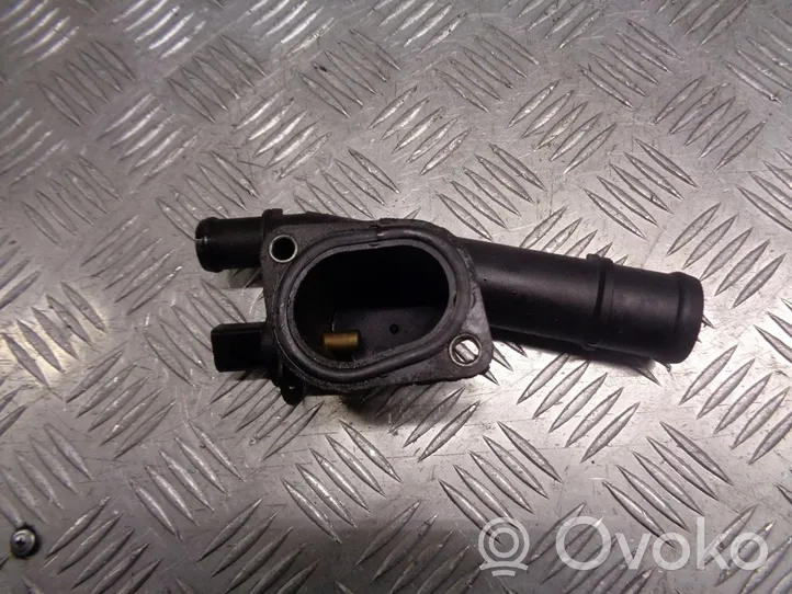 Audi A3 S3 8P Boîtier de thermostat 