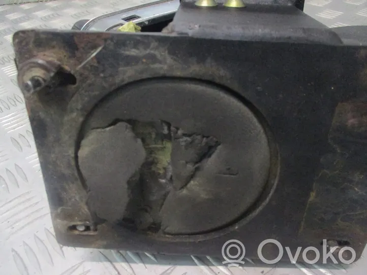 Ford Mondeo Mk III Gear selector/shifter in gearbox 