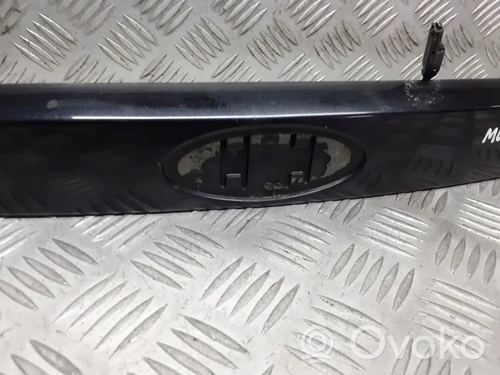 Ford Mondeo Mk III Spoiler tylnej szyby klapy bagażnika 1S71-F43400-AK