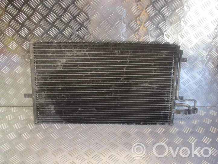 Ford C-MAX I Oro kondicionieriaus radiatorius (salone) 