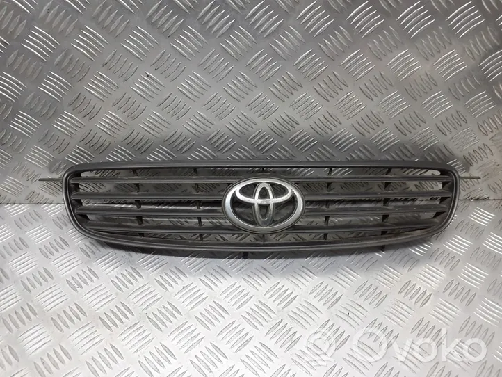 Toyota Corolla E110 Griglia anteriore 53111-02900