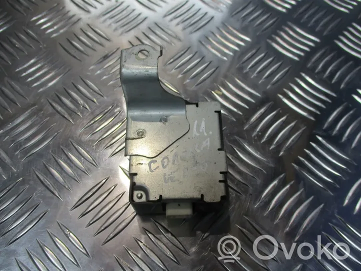 Toyota Corolla Verso E121 Muut laitteet 89741-0F010