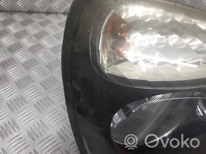 Renault Thalia I Lampa LED do jazdy dziennej 8200228792