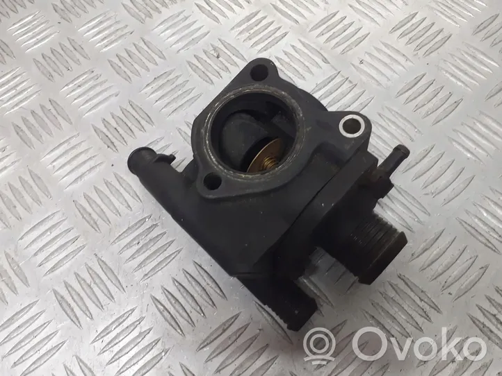 Ford Focus Obudowa termostatu 928M8594AC