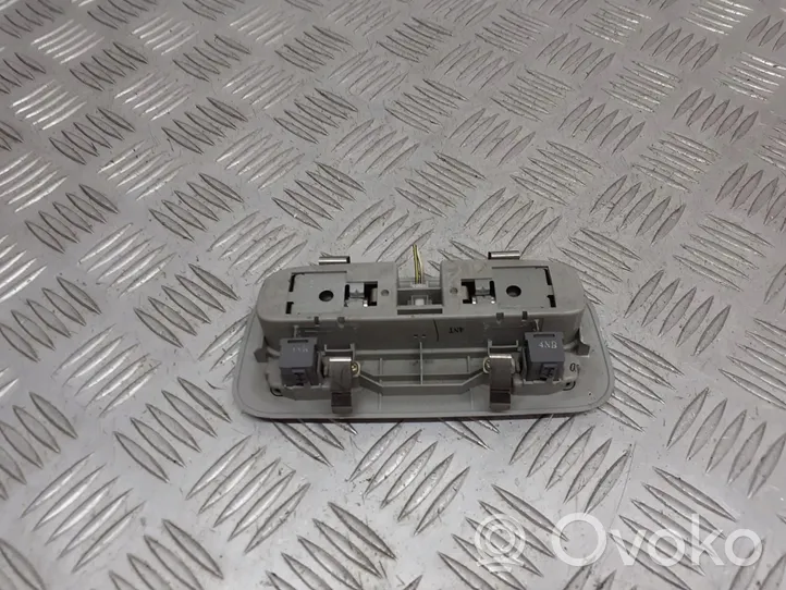 Toyota Corolla E120 E130 Panel oświetlenia wnętrza kabiny 