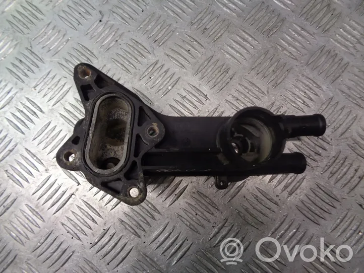 Volkswagen Polo IV 9N3 Alloggiamento termostato 