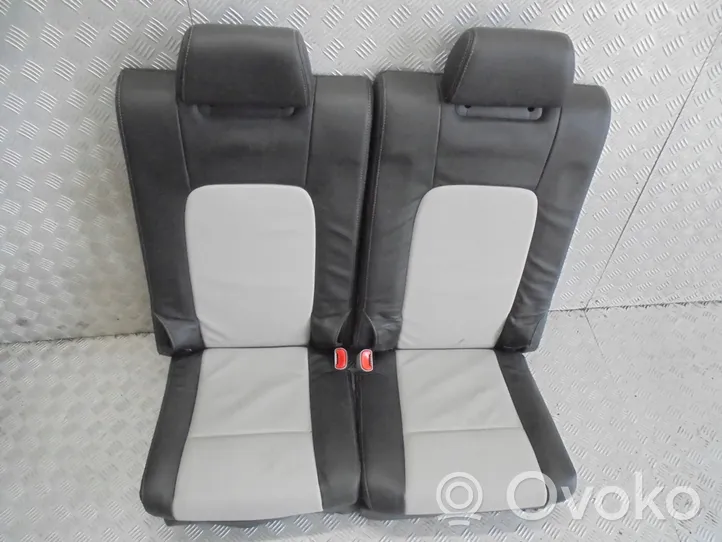 Chevrolet Captiva Garnitures, kit cartes de siège intérieur avec porte 