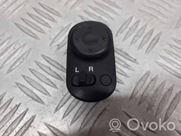 Chevrolet Lacetti Przycisk regulacji lusterek bocznych 
