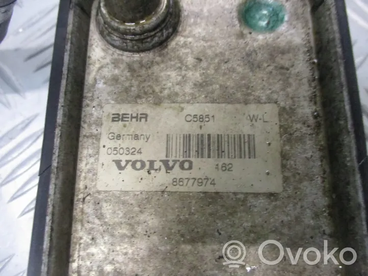 Volvo S60 Radiatore dell’olio del motore 8677974