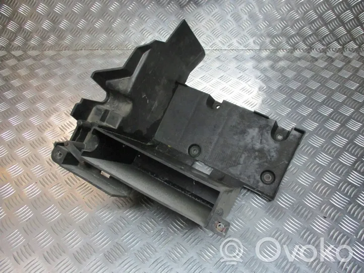 Land Rover Range Rover P38A Support boîte de batterie 