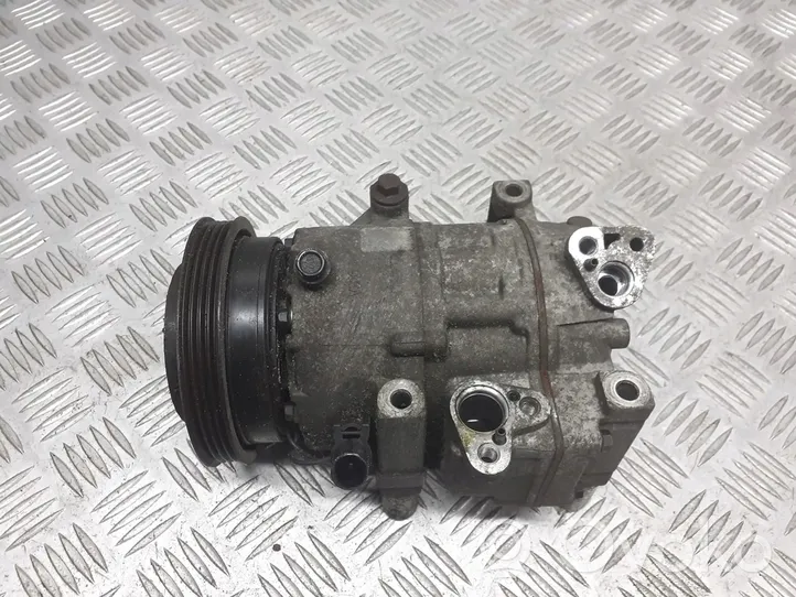 Hyundai Accent Ilmastointilaitteen kompressorin pumppu (A/C) F500-CB5AA06