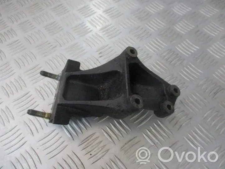 Chevrolet Aveo Supporto di montaggio del motore (usato) 