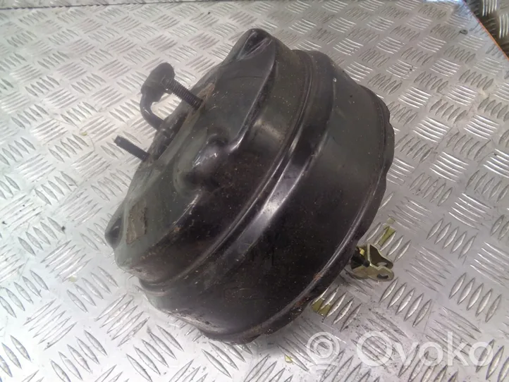 Hyundai Elantra Brake booster 