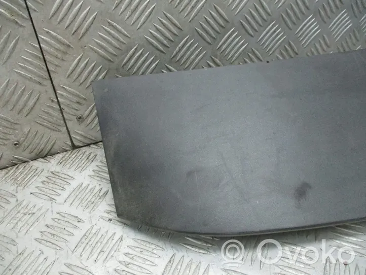 Ford Focus Spoiler tylnej szyby klapy bagażnika 