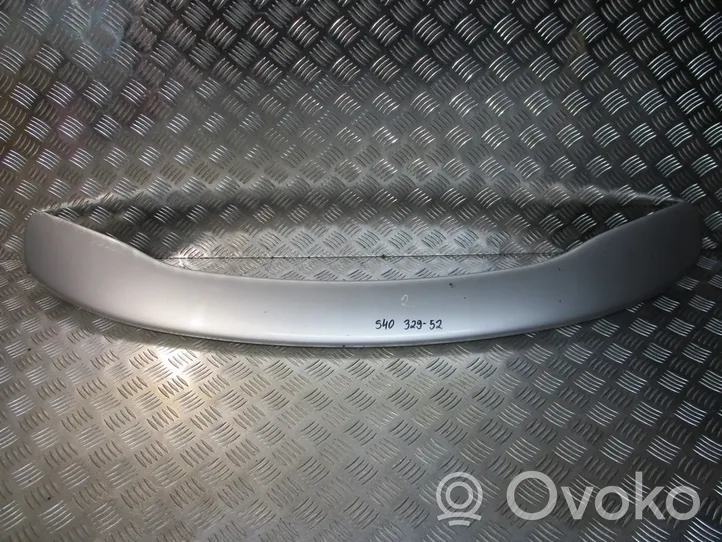 Volvo S40, V40 Becquet de lunette arrière 