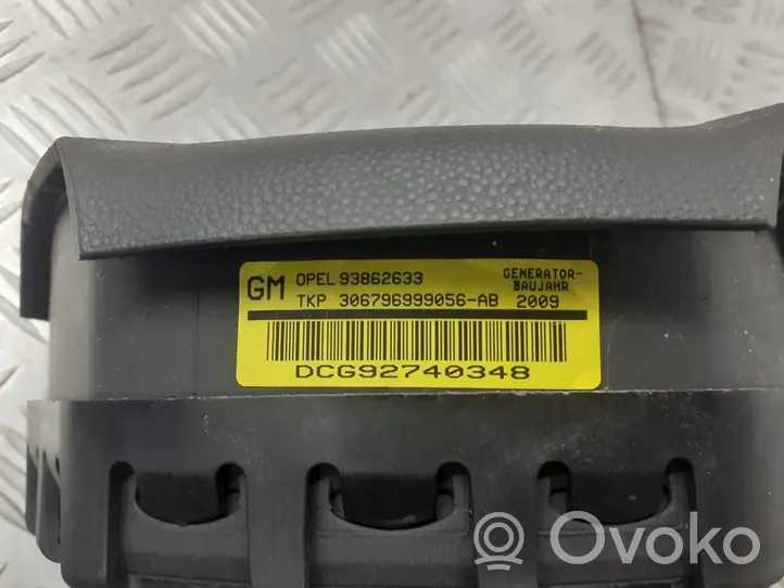 Opel Astra H Poduszka powietrzna Airbag kierownicy 93862633