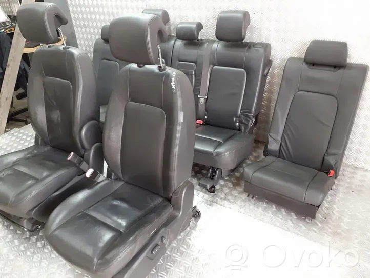 Chevrolet Captiva Seat set 