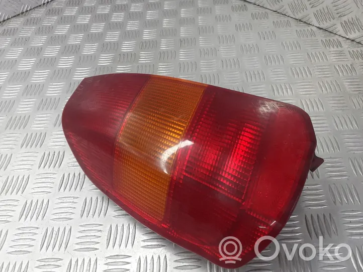 Mitsubishi Space Star Lampa oświetlenia tylnej tablicy rejestracyjnej MR245505