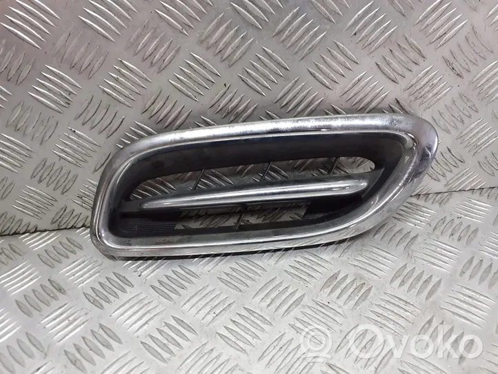 Nissan Micra Grille inférieure de pare-chocs avant 623301F500