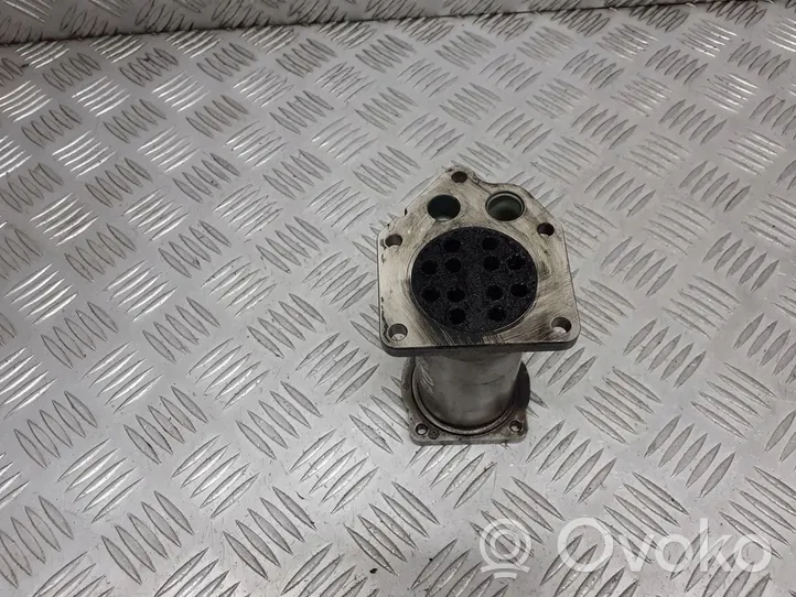 Subaru Legacy EGR-venttiili/lauhdutin 8200545260