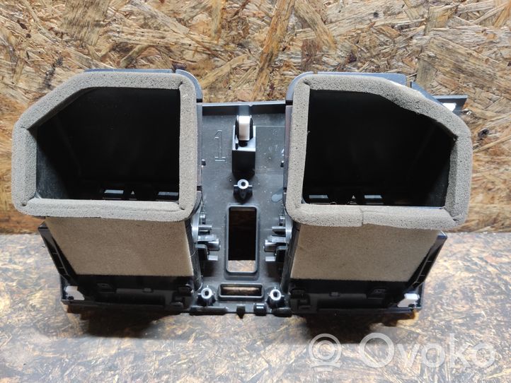 Mazda 3 II Centrālais gaisa ventilācijas režģis BBM455211