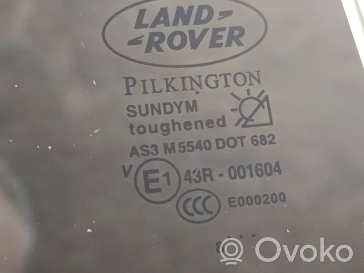 Land Rover Discovery 4 - LR4 Takaoven ikkunalasi 