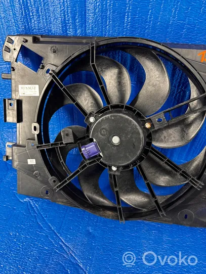 Renault Dacia Duster Ventilateur de refroidissement de radiateur électrique 214818665R