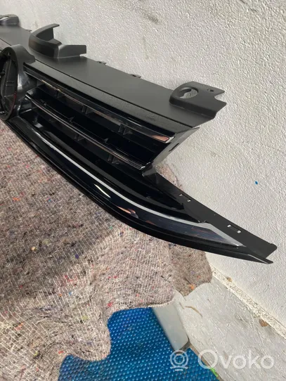 Volkswagen Golf Sportsvan Front grill 510853653H