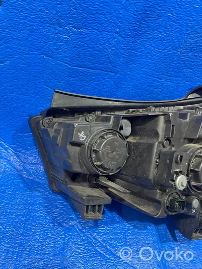 Hyundai Solati H350 Lampa przednia 92102-59