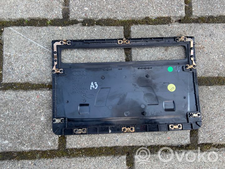 Audi A3 S3 8V Autres pièces du tableau de bord 8V0857186E