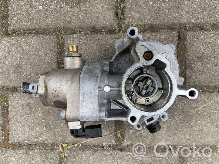 Audi A3 S3 8V Pompa podciśnienia / Vacum 06L145100F