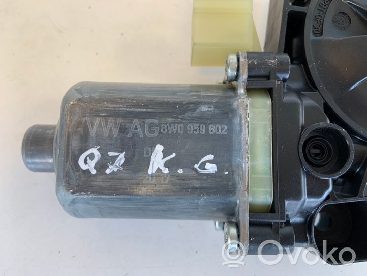 Audi Q7 4M Rear door window regulator motor 8W0959802