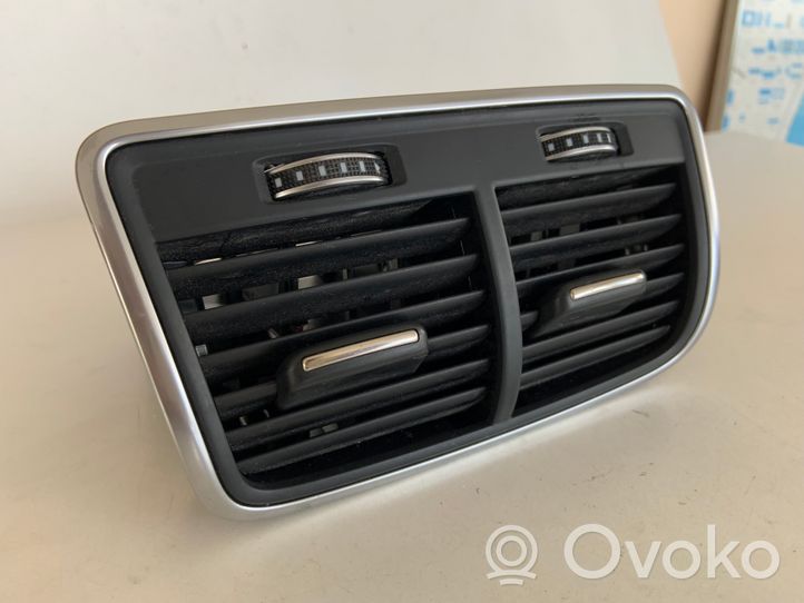 Audi A7 S7 4G Rear air vent grill 4G0819203