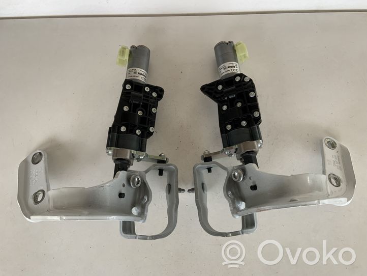 Audi Q7 4M Moteur ouverture de coffre 4M0827851A