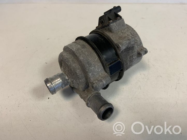 Audi Q7 4M Kühlwasserpumpe Wasserpumpe 4H0965567A