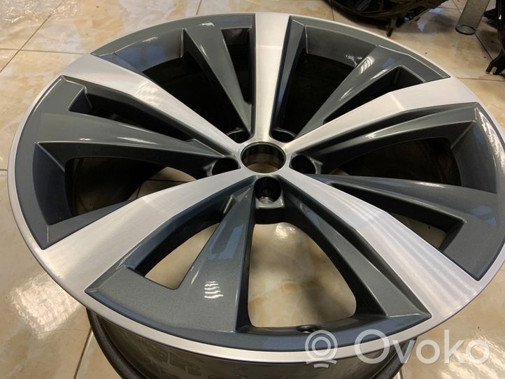 Audi Q8 R 21 alumīnija - vieglmetāla disks (-i) 4M8601025AA