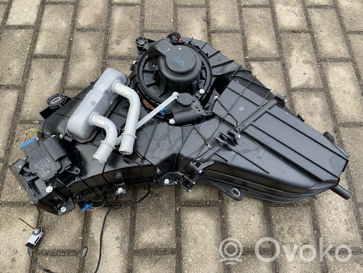 Audi Q7 4L Interior heater climate box assembly 4L0820004E