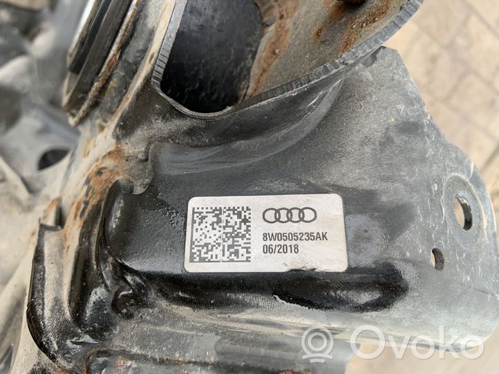 Audi A4 S4 B9 Galinis traversas 8W0505235AK