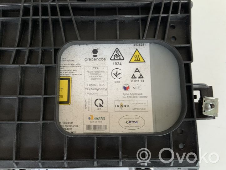Audi A4 S4 B9 Stacja multimedialna GPS / CD / DVD 8W5035880D