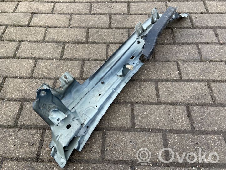 Audi Q7 4L Support de montage d'aile 4L0805157B