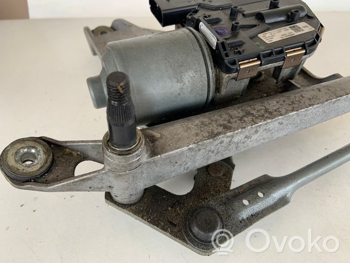 Audi Q7 4M Front wiper linkage and motor 4M8955023