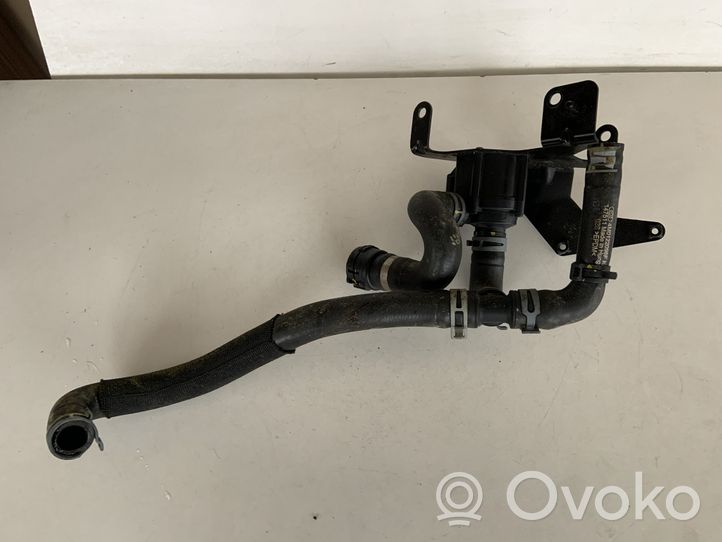 Audi Q7 4M Pompe à eau de liquide de refroidissement 06H121601P