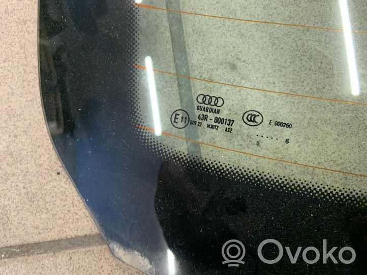 Audi A4 S4 B9 Aizmugurējais stikls 43R000137