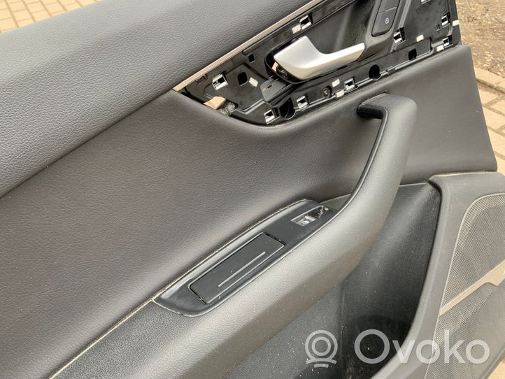 Audi Q7 4M Verkleidung Tür hinten 4M0863981