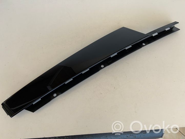 Audi A8 S8 D4 4H Front door glass trim molding 4H0837901