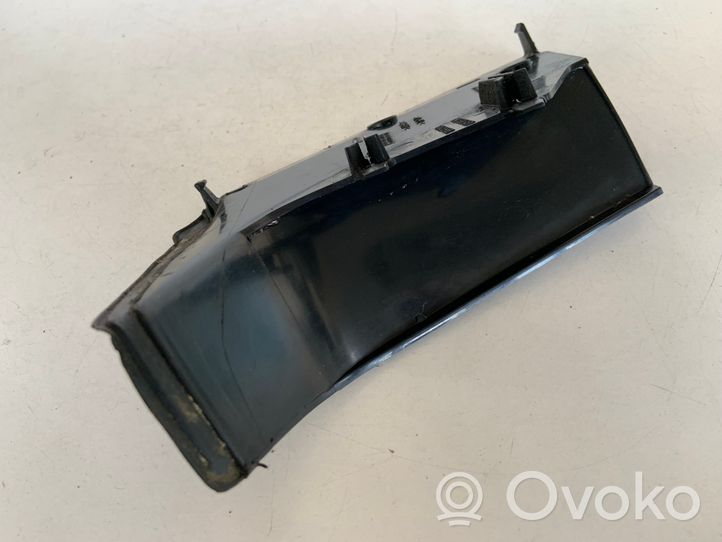 Audi A6 S6 C7 4G Takavalon valaisimen muotolista 4G5853267